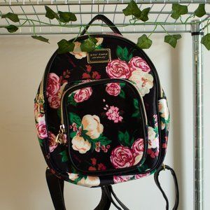 Betsey Johnson backpack purse